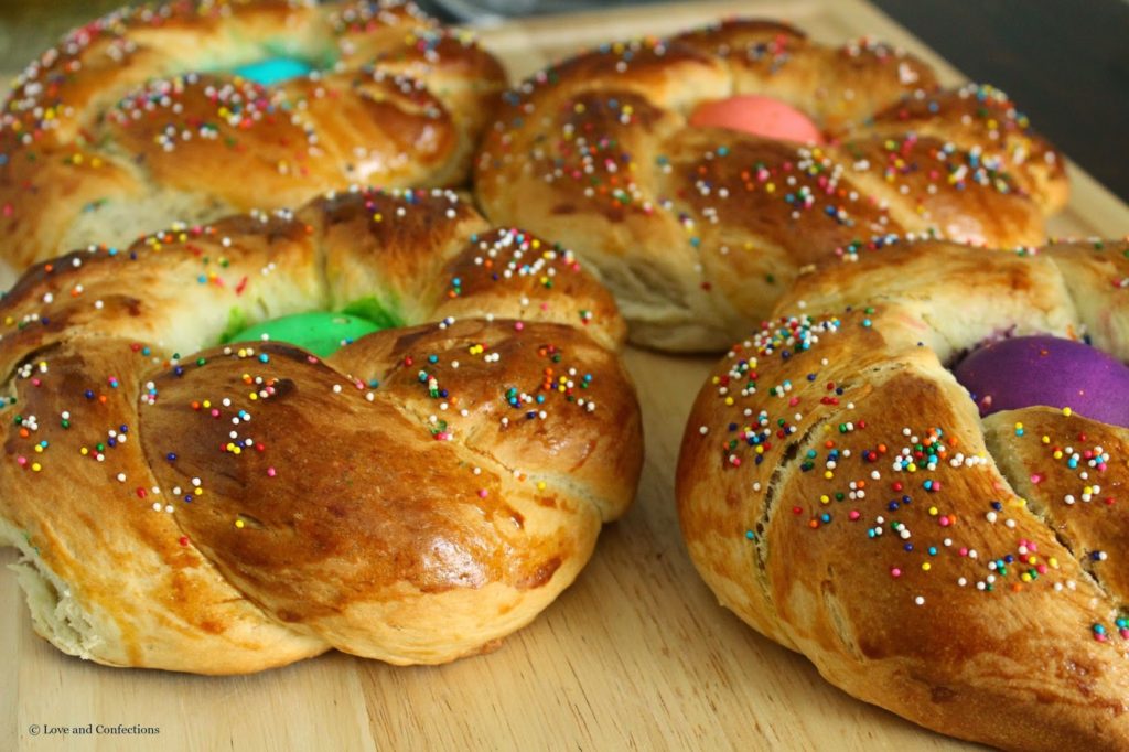 Palm Sunday Easter Bread - Pane di Pasqua - from LoveandConfections.com