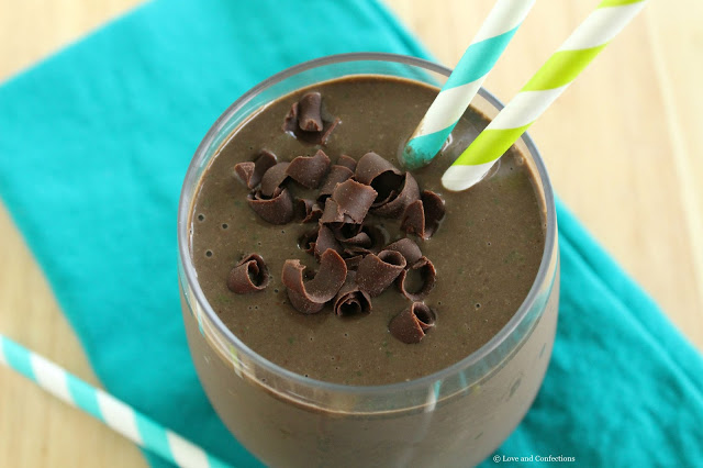 Dark Chocolate Green Smoothie from LoveandConfections.com #LnCSmoothieSaturdays