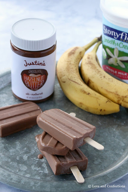 Chocolate Hazelnut Banana Frozen Yogurt Pops from LoveandConfections.com #StonyfieldBlogger