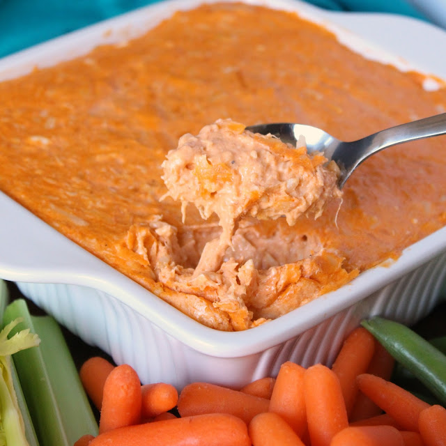 Buffalo Ranch Chicken Dip from LoveandConfections.com #MakeHeartburnHistory