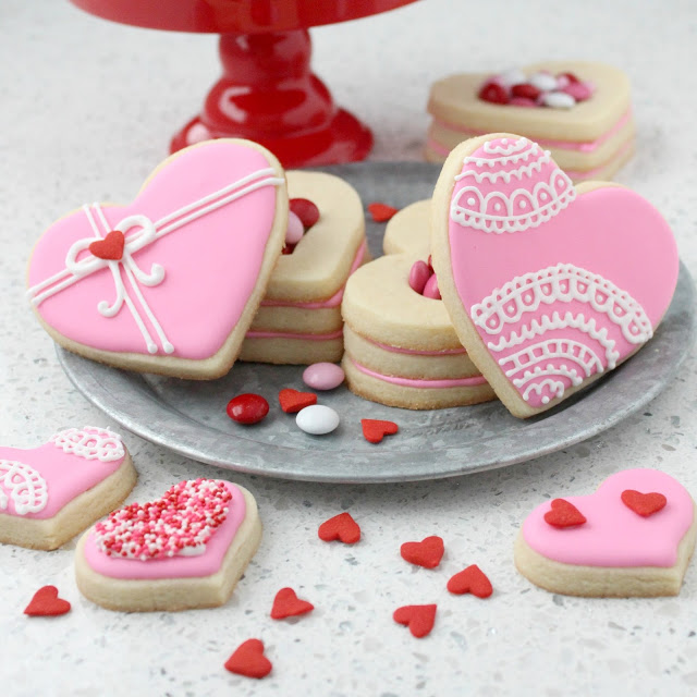 Heart Shaped Cookie Boxes from LoveandConfections.com