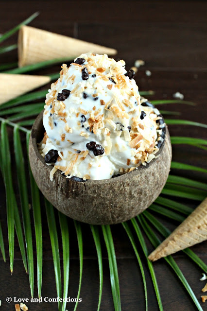 Toasted Coconut Crunch Ice Cream from LoveandConfections.com #makeitwithMILK #FWCon