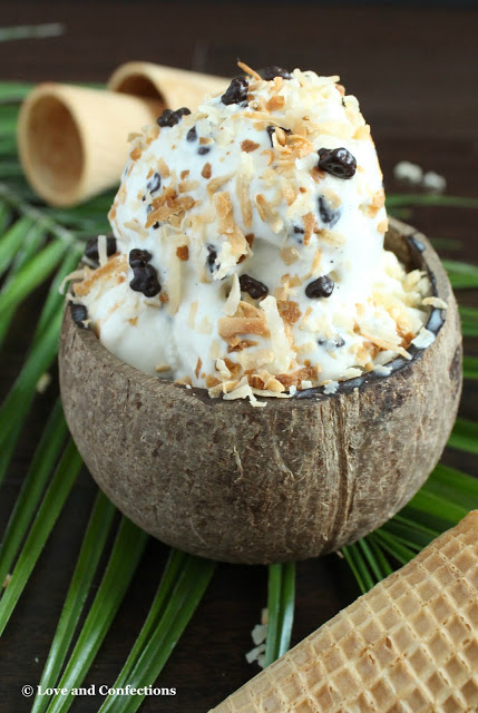 Toasted Coconut Crunch Ice Cream from LoveandConfections.com #makeitwithMILK #FWCon