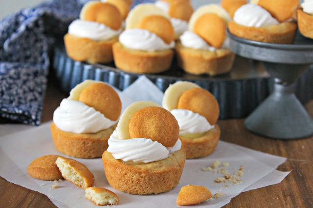 Banana Cream Pie Cookie Cups from LoveandConfections.com