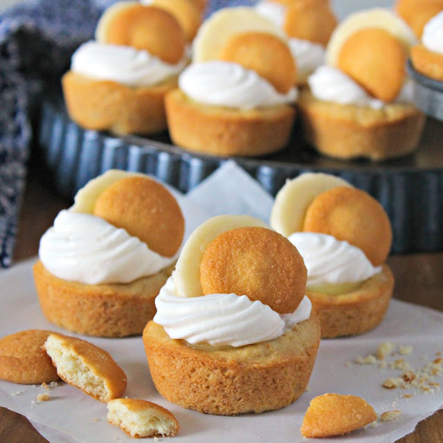 Banana Cream Pie Cookie Cups from LoveandConfections.com