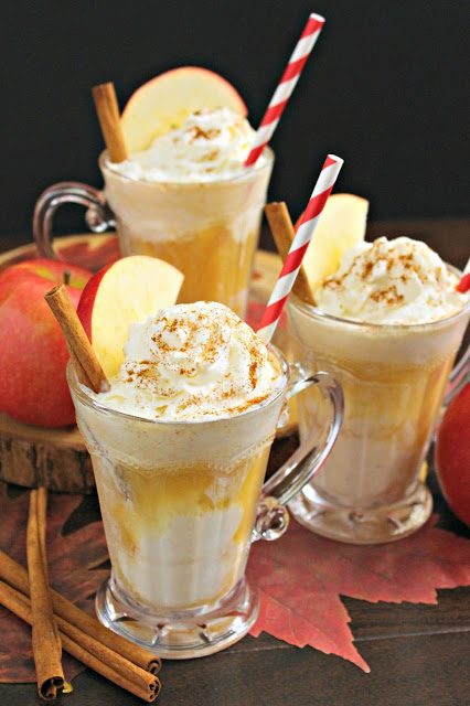 Homemade Apple Cider Floats from LoveandConfections.com