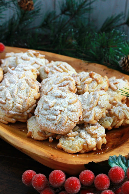 Pignoli Cookies from LoveandConfections.com