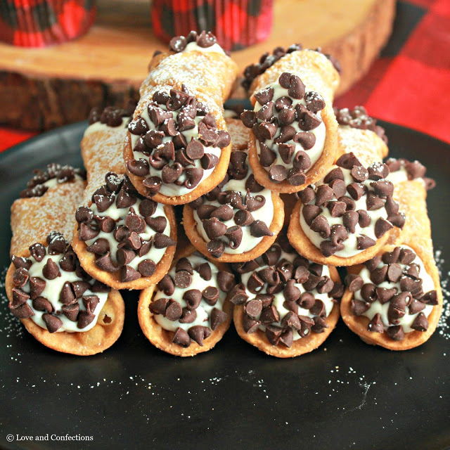 Cupcakes, Cannoli and Chocolate Dip - 3 Recipes For Your Christmas Dessert Table from LoveandConfections.com