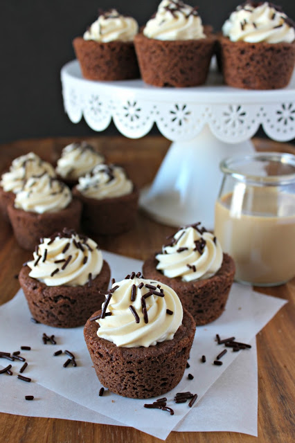 Chocolate Irish Cream Cheesecake Cookie Cups from LoveandConfections.com