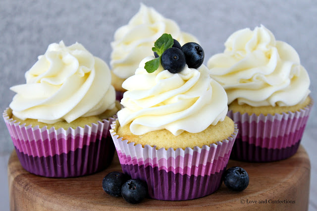 Blueberry Lemon Cupcakes with Cream Cheese Frosting from LoveandConfections.com #FreshFromFlorida #sponsored