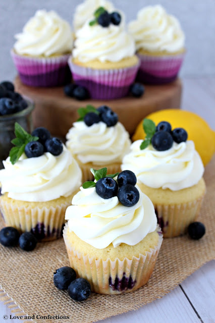 Blueberry Lemon Cupcakes with Cream Cheese Frosting from LoveandConfections.com #FreshFromFlorida #sponsored