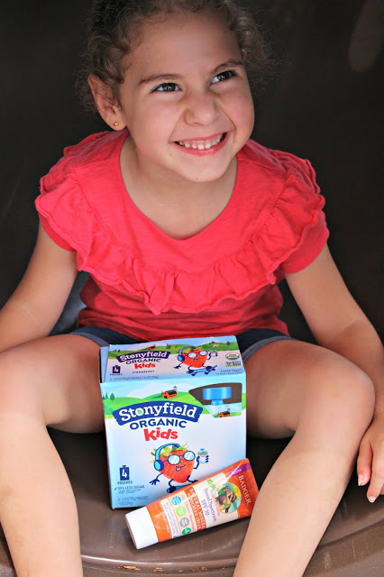 15 Perfect Playground Snacks from LoveandConfections.com #ad @stonyfield #stonyfield @badgerbalm #badgerbalm