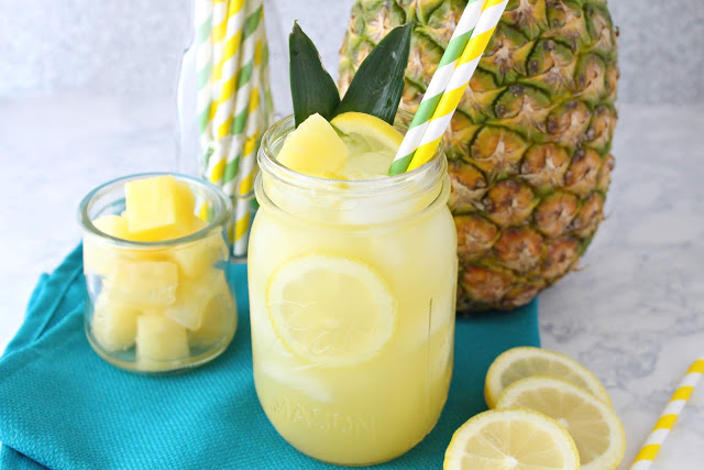 Simple Summer Pineapple Lemonade from LoveandConfections.com #sponsored by Dixie Crystals