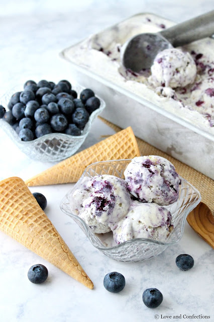 No-Churn Blueberry Cobbler Ice Cream from LoveandConfections.com #sponsored by Florida Dairy Farmers