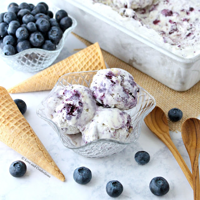 No-Churn Blueberry Cobbler Ice Cream from LoveandConfections.com #sponsored by Florida Dairy Farmers