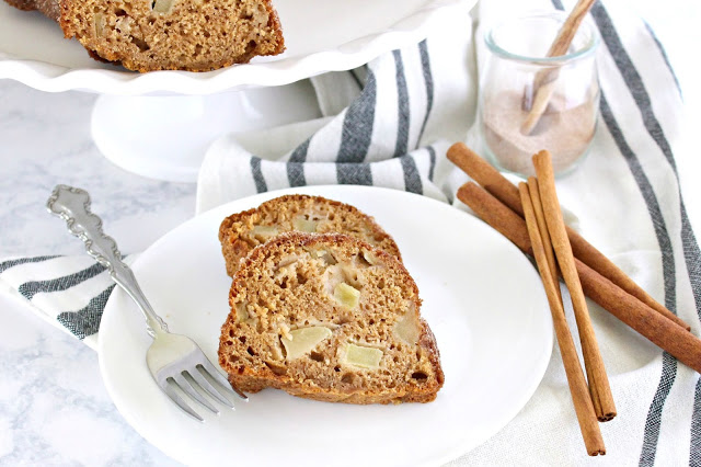 Apple Cider Spiced Donut Cake from LoveandConfections.com #AppleWeek #sponsored