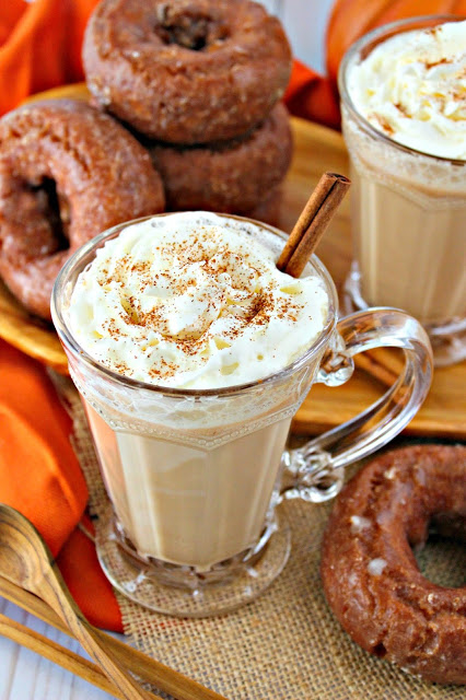 Easy Copycat Pumpkin Spice Latte made with real pumpkin