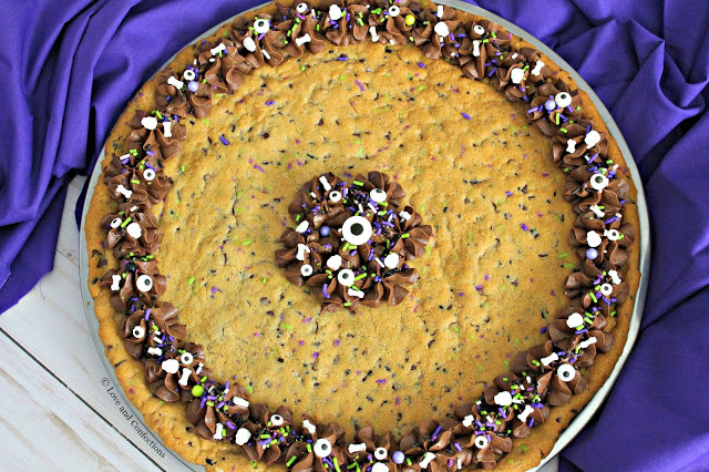 Halloween Sprinkle Cookie Cake from LoveandConfections.com #HalloweenTreatsWeek #ad