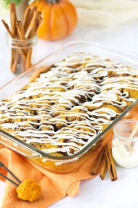 Pumpkin Spice Cinnamon Roll Cake