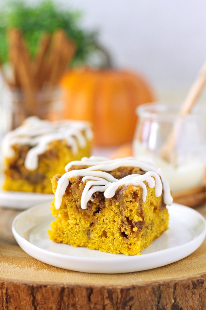 Pumpkin Spice Cinnamon Roll Cake