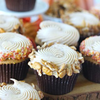 Pumpkin Pecan Cupcakes with Cinnamon Cream Cheese Frosting